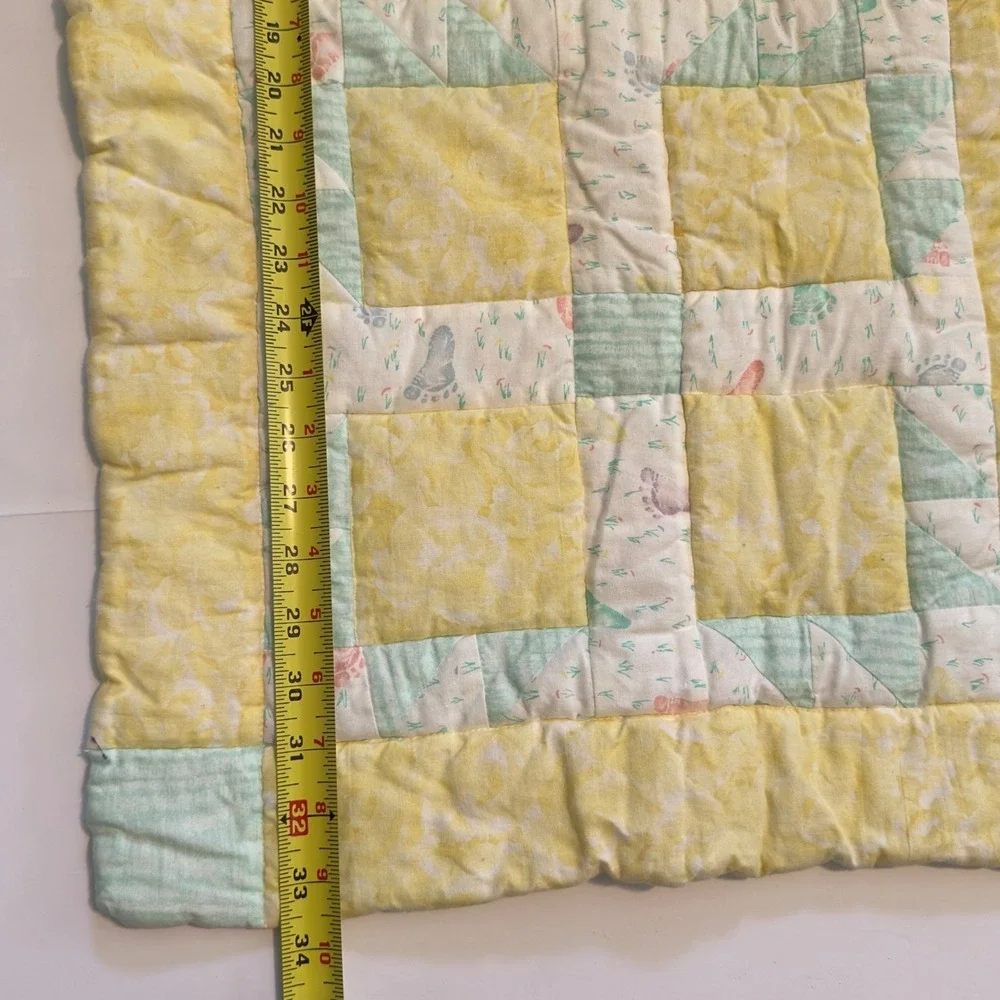 Handmade Vintage Style Baby Quilt Yellow Mint‎ Green Patchwork Footprint 33x49